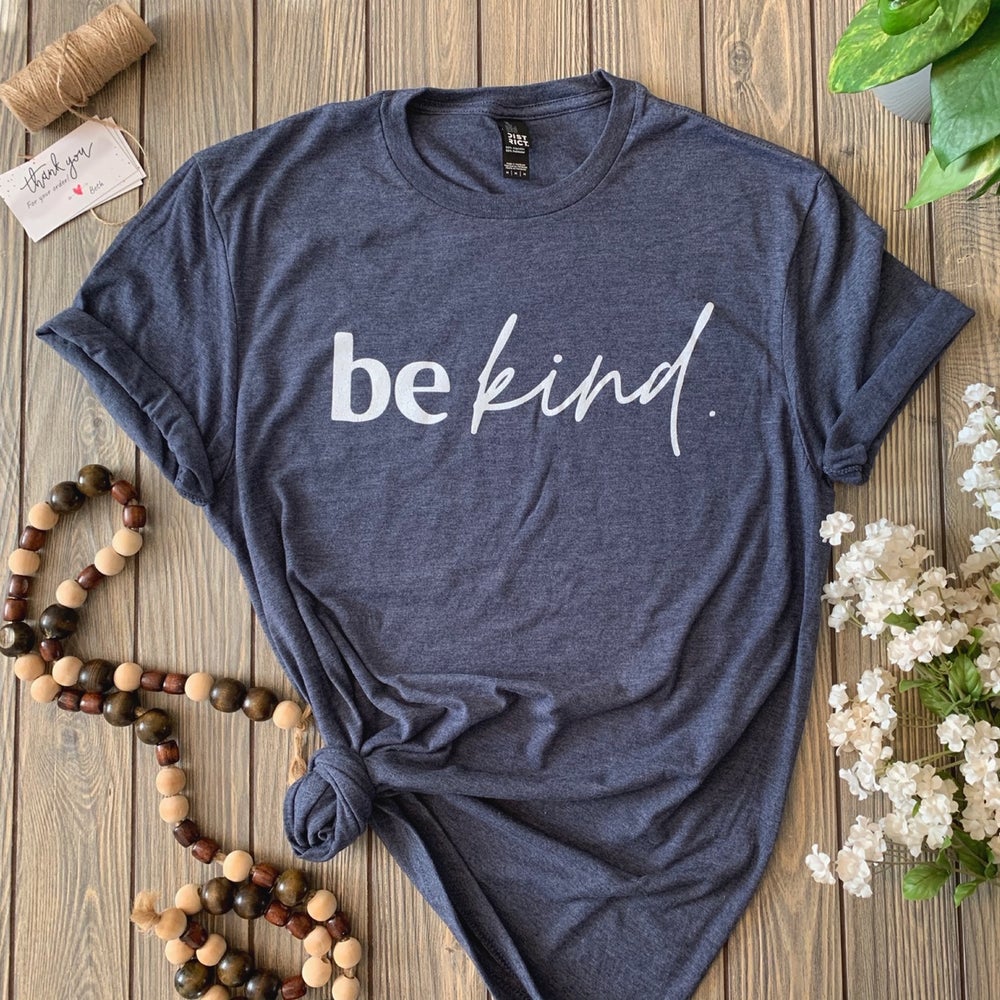 be kind. (Heathered Navy)